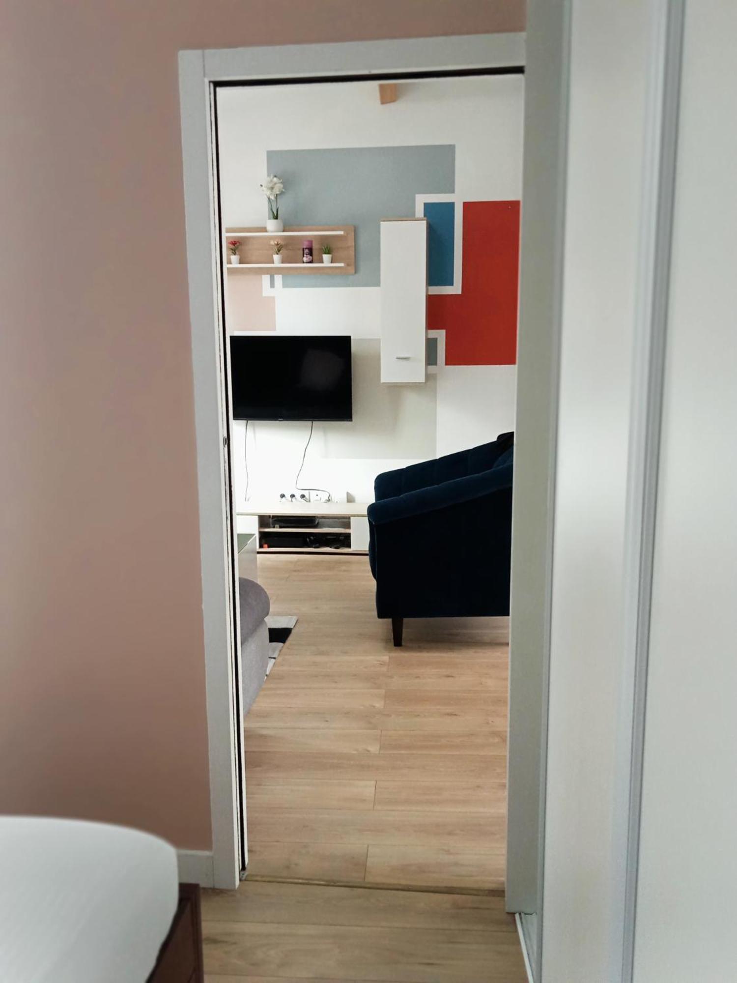 Apartment Wifi- Stade De France- Basilique Cathedrale Monsejourasaintdenis *